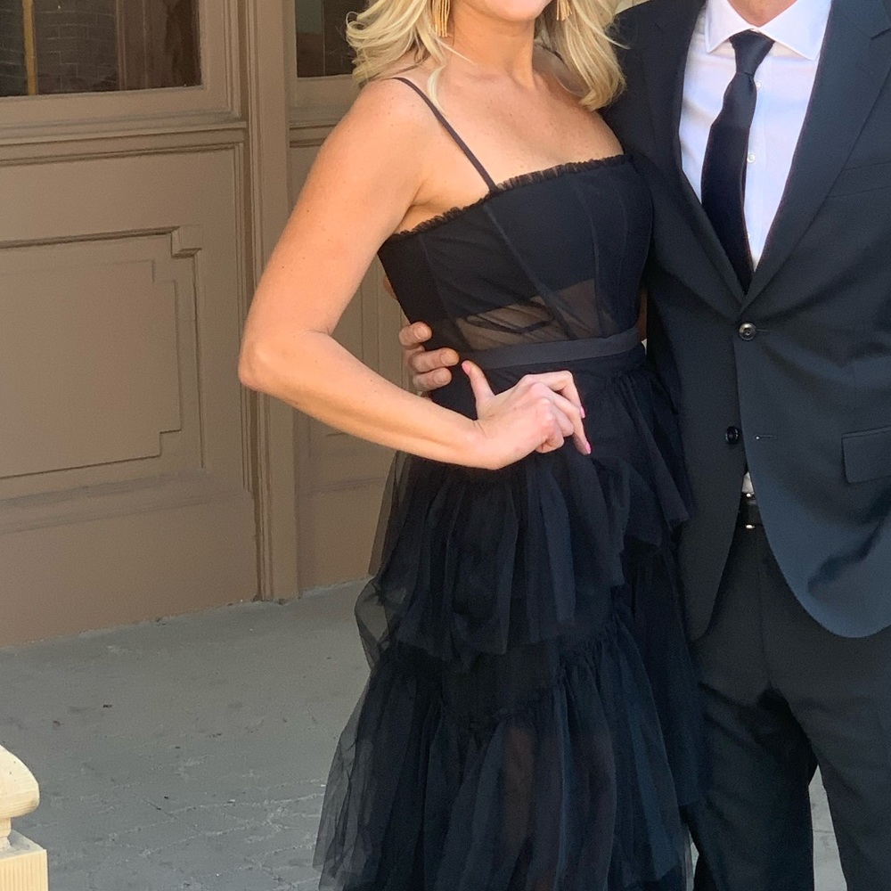 Betsy & Adam black tulle dress worn once! Size 8